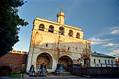 Novgorod - il campanile della cattedrale di Santa Sofia (XV-XVII sec.).